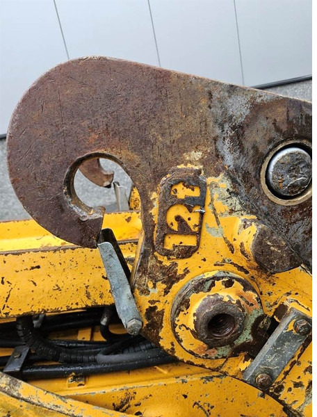 Liebherr A924B-9695692-2,40 MTR-Stick/Stiel/Lepelsteel - Platforma za Građevinska mašina: slika 4 Liebherr A924B-9695692-2,40 MTR-Stick/Stiel/Lepelsteel - Platforma za Građevinska mašina: slika 4