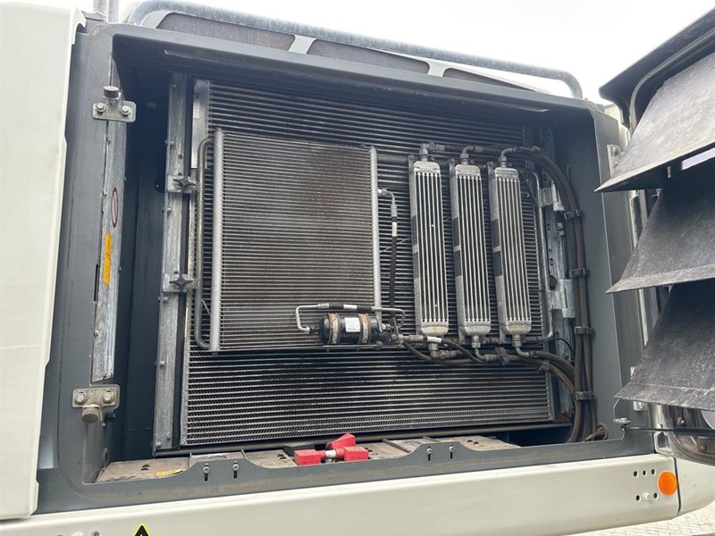 Bager za obradu otpada/ Industrije za prevoz smeća Liebherr LH 40 M Litronic Material Handler: slika 16