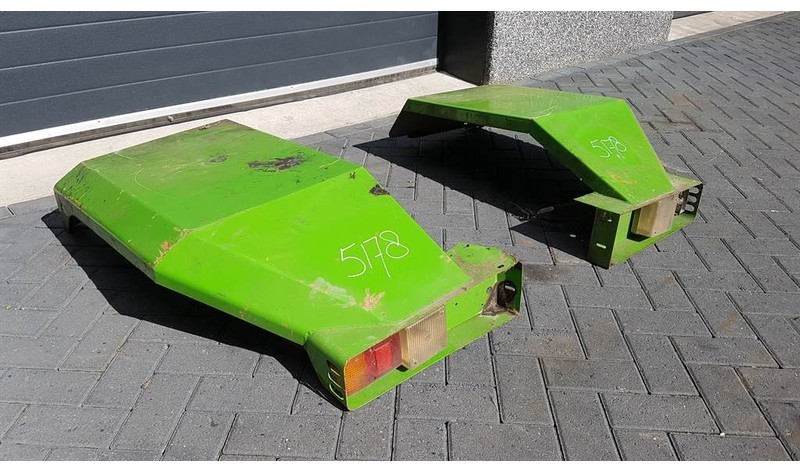 Manitou MT 1237 - Fender/Kotflügel/Spatbord - Blatobran za Građevinska mašina: slika 1 Manitou MT 1237 - Fender/Kotflügel/Spatbord - Blatobran za Građevinska mašina: slika 1