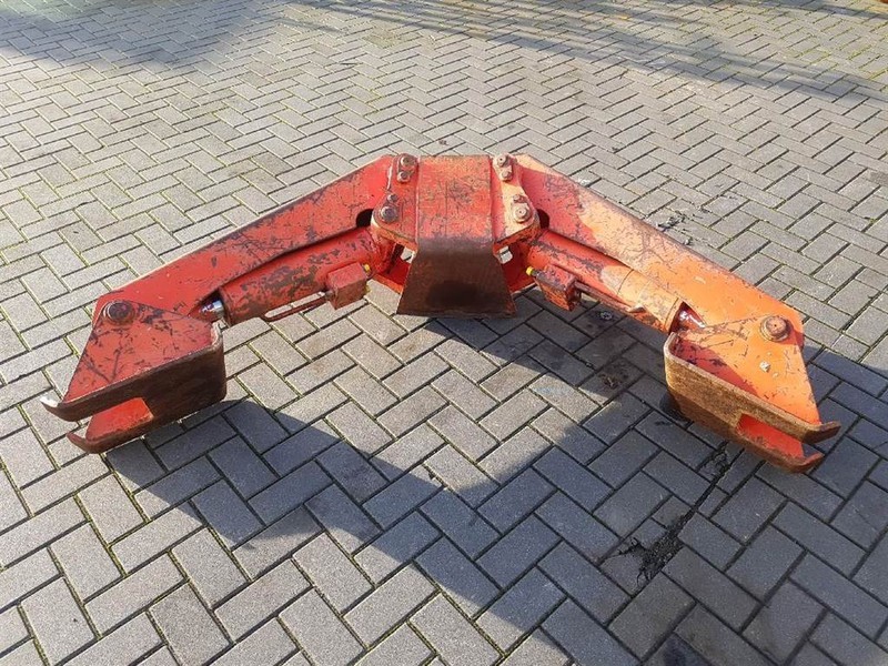 Manitou MT1233ST - Outrigger/Pratzen/Stempelpoot - Ram/ Šasija: slika 1 Manitou MT1233ST - Outrigger/Pratzen/Stempelpoot - Ram/ Šasija: slika 1