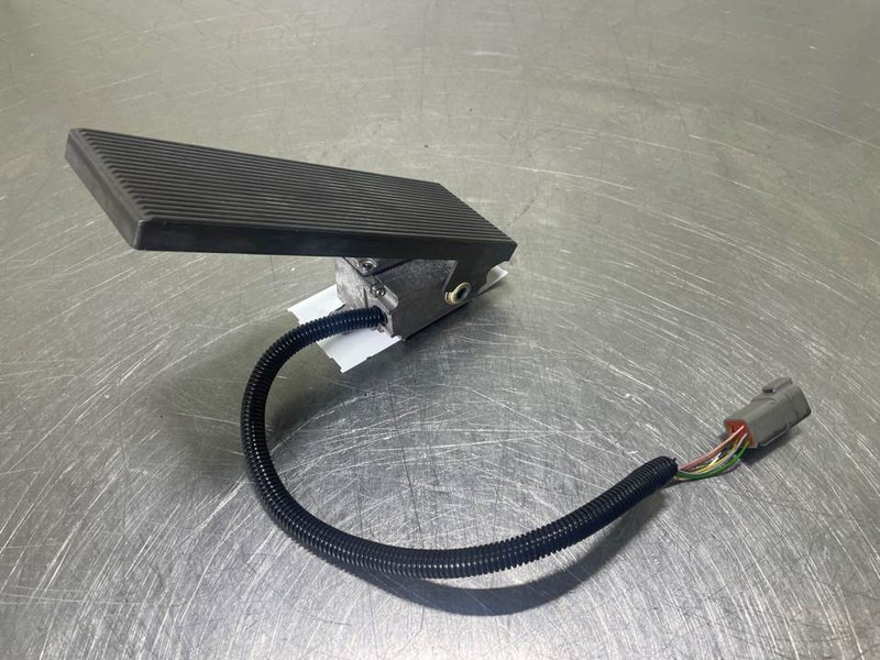 Mecalac 12MTX-5270656-Gas pedal - Kabina i enterijer za Građevinska mašina: slika 1 Mecalac 12MTX-5270656-Gas pedal - Kabina i enterijer za Građevinska mašina: slika 1