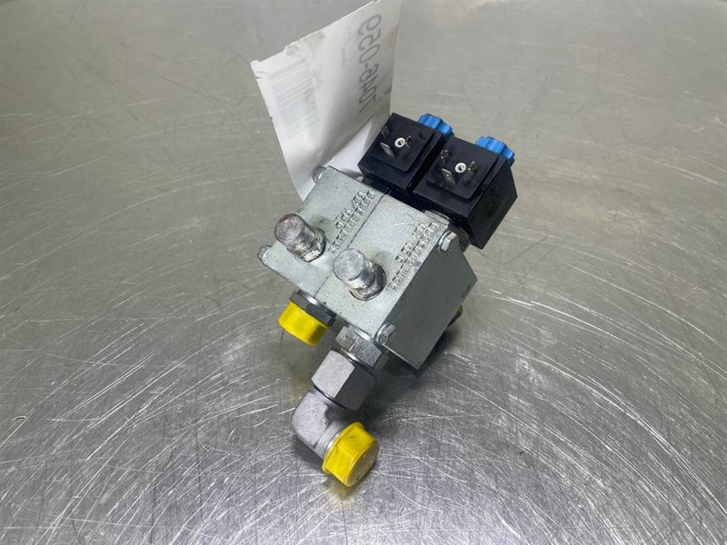 Mecalac 12MTX-6090481-Walvoil 5KT7200301-2/2 Valve - Hidraulika za Građevinska mašina: slika 1 Mecalac 12MTX-6090481-Walvoil 5KT7200301-2/2 Valve - Hidraulika za Građevinska mašina: slika 1
