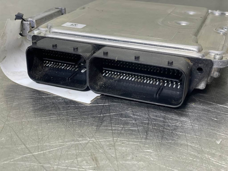 Mecalac 12MTX-6160099-ECU/Control box/Steuermodul - Električni sistem za Građevinska mašina: slika 3 Mecalac 12MTX-6160099-ECU/Control box/Steuermodul - Električni sistem za Građevinska mašina: slika 3
