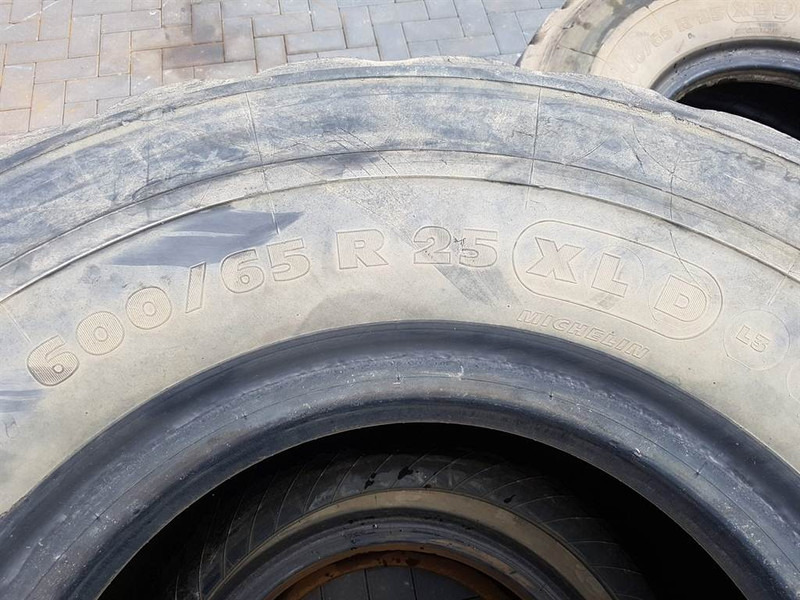 Michelin 600/65R25 - Tyre/Reifen/Band - Guma za Građevinska mašina: slika 4 Michelin 600/65R25 - Tyre/Reifen/Band - Guma za Građevinska mašina: slika 4