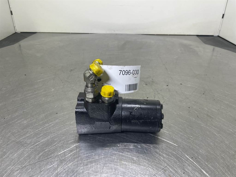 New Holland W110C-Eaton-Steering unit/Lenkeinheit/Orbitrol - Hidraulika za Građevinska mašina: slika 1 New Holland W110C-Eaton-Steering unit/Lenkeinheit/Orbitrol - Hidraulika za Građevinska mašina: slika 1