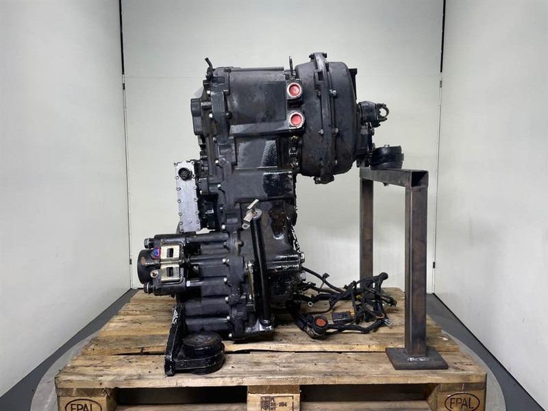 New Holland W110C-ZF 4WG-130-Transmission/Getriebe New Holland W110C-ZF 4WG-130-Transmission/Getriebe: slika 7