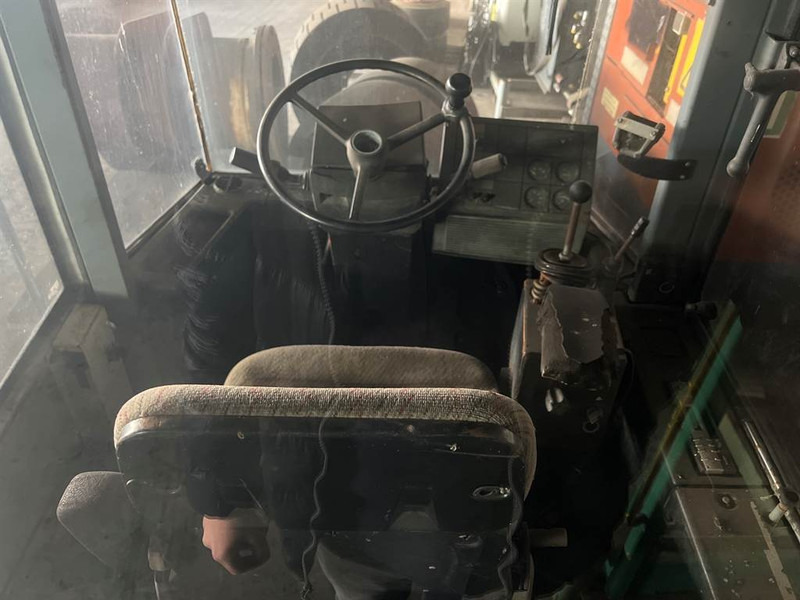 O & K L20I - Cabin/Kabine/Cabine - Kabina i enterijer za Građevinska mašina: slika 3 O & K L20I - Cabin/Kabine/Cabine - Kabina i enterijer za Građevinska mašina: slika 3