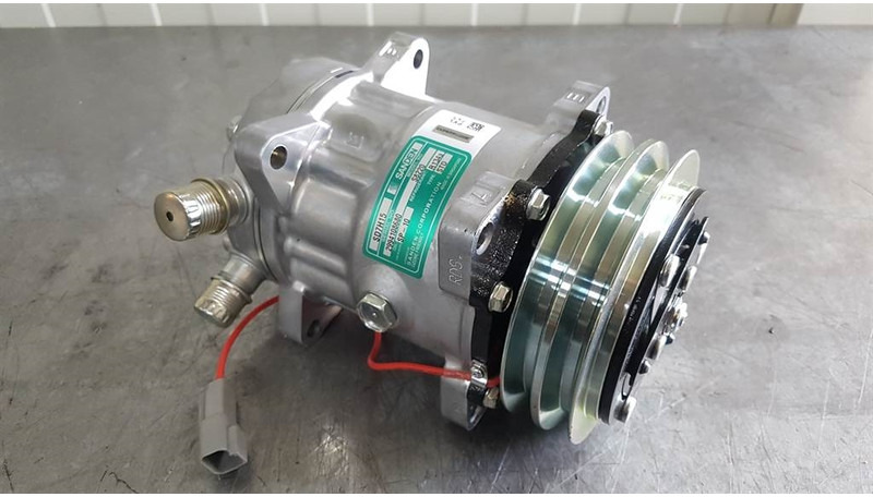 SANDEN SD7H15-S8220-Compressor/Kompressor/Aircopom - Kompresor klima uređaja za Građevinska mašina: slika 1 SANDEN SD7H15-S8220-Compressor/Kompressor/Aircopom - Kompresor klima uređaja za Građevinska mašina: slika 1