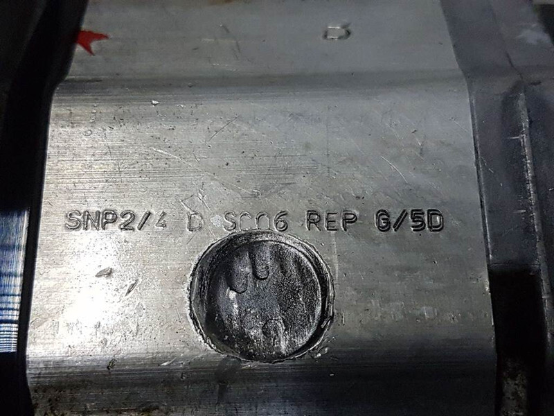 Sauer Sundstrand SNP2/4DSC06REPG/5D - Gearpump/Zah - Hidraulika za Građevinska mašina: slika 5 Sauer Sundstrand SNP2/4DSC06REPG/5D - Gearpump/Zah - Hidraulika za Građevinska mašina: slika 5