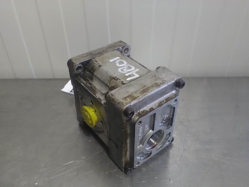 Sauer Sundstrand SNP3/33DC041/7M - Gearpump - Hidraulika: slika 2 Sauer Sundstrand SNP3/33DC041/7M - Gearpump - Hidraulika: slika 2
