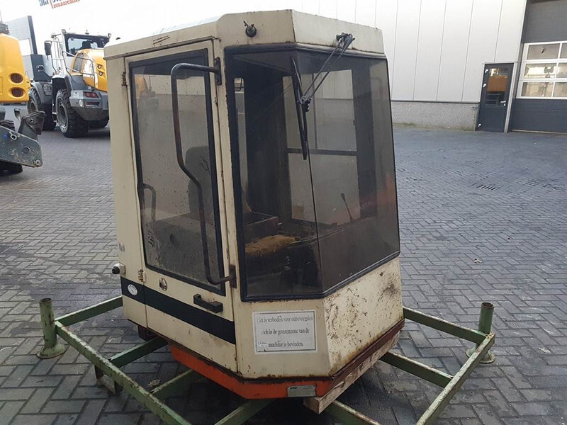 Schaeff SKL832-6336105100-Cabin/Kabine/Cabine - Kabina i enterijer za Građevinska mašina: slika 1 Schaeff SKL832-6336105100-Cabin/Kabine/Cabine - Kabina i enterijer za Građevinska mašina: slika 1