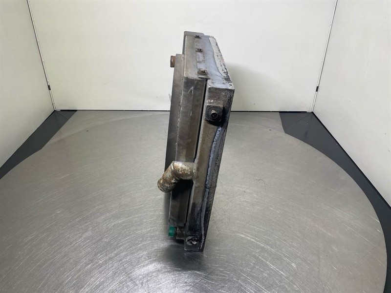 Schaeff SKL843-5010660860/5010663023-Cooler/Kühler/Koeler - Motor za Građevinska mašina: slika 2 Schaeff SKL843-5010660860/5010663023-Cooler/Kühler/Koeler - Motor za Građevinska mašina: slika 2