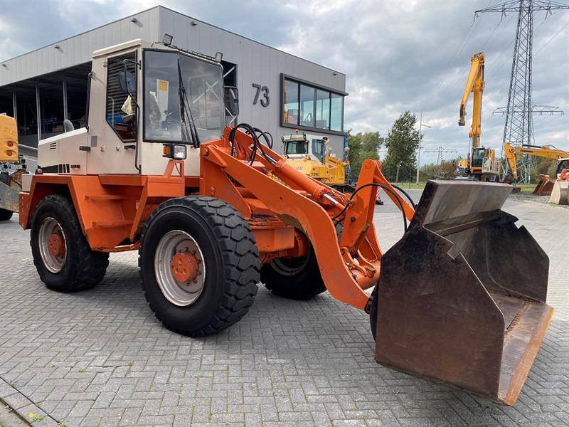 Schaeff SKS 661 - Utovarivač točkaš: slika 5 Schaeff SKS 661 - Utovarivač točkaš: slika 5