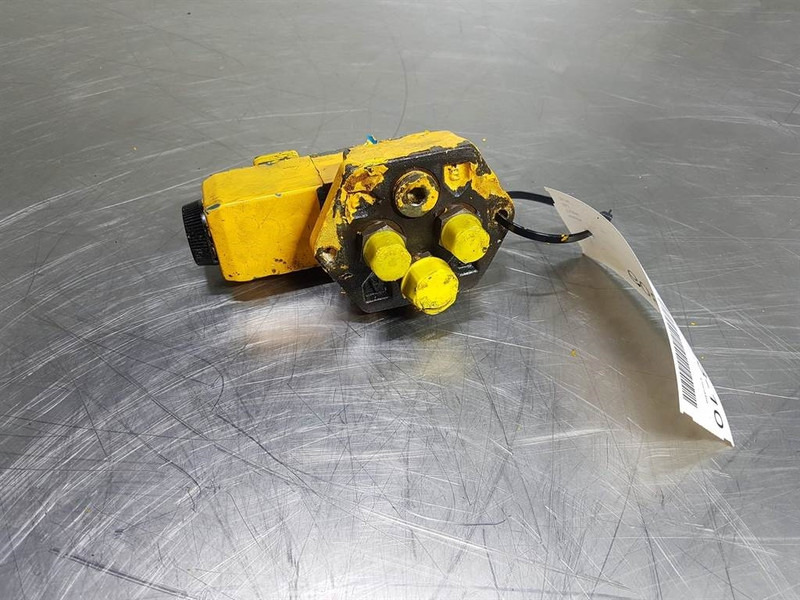 Vickers DG4V32BMUG760 - Valve/Ventile/Ventiel - Hidraulika za Građevinska mašina: slika 2 Vickers DG4V32BMUG760 - Valve/Ventile/Ventiel - Hidraulika za Građevinska mašina: slika 2