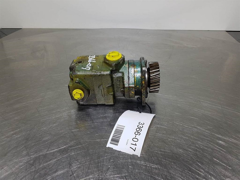 Vickers V210-8W - Gearpump/Zahnradpumpe/Tandwielpomp - Hidraulika: slika 1 Vickers V210-8W - Gearpump/Zahnradpumpe/Tandwielpomp - Hidraulika: slika 1