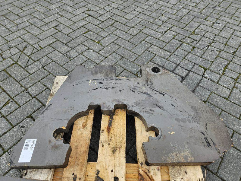 Volvo L35B-ZM2811921-Counterweight/Heckgewicht - Ram/ Šasija za Građevinska mašina: slika 1 Volvo L35B-ZM2811921-Counterweight/Heckgewicht - Ram/ Šasija za Građevinska mašina: slika 1
