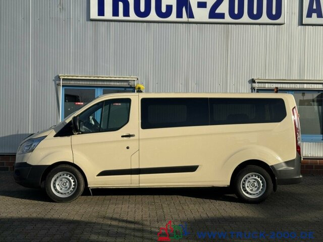 Ford Transit 2.0 TDCI Custom TAXI Ausstattung 9 Sitze - Putnički kombi: slika 4 Ford Transit 2.0 TDCI Custom TAXI Ausstattung 9 Sitze - Putnički kombi: slika 4