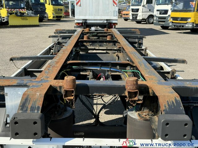 Krone AZ18 Box Carrier - Luft - BPW Achsen - Prikolica za prevoz kontejnera/ Prikolica sa promenjivim sandukom: slika 3 Krone AZ18 Box Carrier - Luft - BPW Achsen - Prikolica za prevoz kontejnera/ Prikolica sa promenjivim sandukom: slika 3