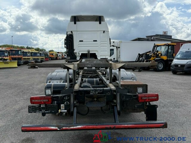 MAN TGX 26.480 XLX Haus Bett hydr Hub Multi Wechsler - Kamion za prevoz kontejnera/ Kamion sa promenjivim sandukom: slika 4 MAN TGX 26.480 XLX Haus Bett hydr Hub Multi Wechsler - Kamion za prevoz kontejnera/ Kamion sa promenjivim sandukom: slika 4
