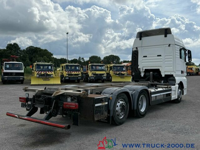 MAN TGX 26.480 XLX Haus Bett hydr Hub Multi Wechsler - Kamion za prevoz kontejnera/ Kamion sa promenjivim sandukom: slika 2 MAN TGX 26.480 XLX Haus Bett hydr Hub Multi Wechsler - Kamion za prevoz kontejnera/ Kamion sa promenjivim sandukom: slika 2