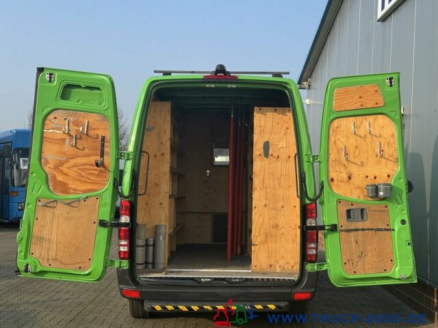 Mercedes-Benz Sprinter 316 Hoch + Lang + Werkstattausbau Klima - Furgon: slika 2 Mercedes-Benz Sprinter 316 Hoch + Lang + Werkstattausbau Klima - Furgon: slika 2