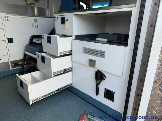 Mercedes-Benz Sprinter 516 Fahrtec RTW Luftfederung 1. Hand - Vozilo hitne pomoći: slika 3 Mercedes-Benz Sprinter 516 Fahrtec RTW Luftfederung 1. Hand - Vozilo hitne pomoći: slika 3
