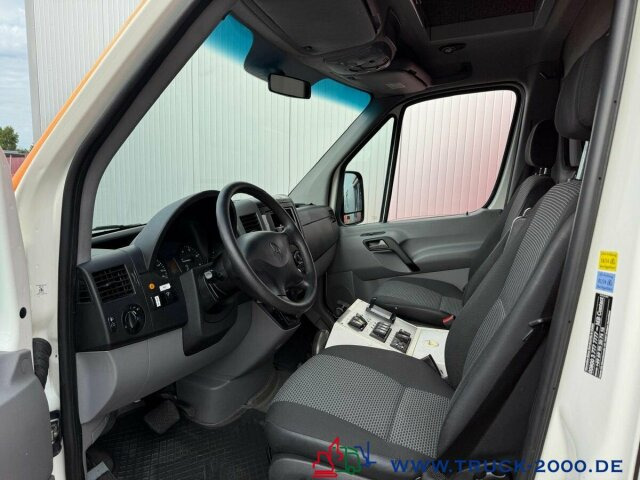 Mercedes-Benz Sprinter 516 Fahrtec RTW Luftfederung Retarder - Vozilo hitne pomoći: slika 4 Mercedes-Benz Sprinter 516 Fahrtec RTW Luftfederung Retarder - Vozilo hitne pomoći: slika 4