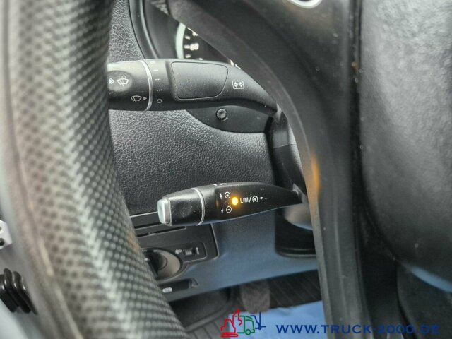 Mercedes-Benz Vito 116 CDI Kasten Lang AHK 2t. 3Sitze Tempomat - Mali kombi: slika 4 Mercedes-Benz Vito 116 CDI Kasten Lang AHK 2t. 3Sitze Tempomat - Mali kombi: slika 4