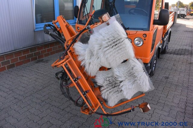 Multicar M30 4x4 Leitpfostenwaschanlage + 1.000 Ltr Tank - Istovarivač, Korisno/ Posebno vozilo: slika 2 Multicar M30 4x4 Leitpfostenwaschanlage + 1.000 Ltr Tank - Istovarivač, Korisno/ Posebno vozilo: slika 2