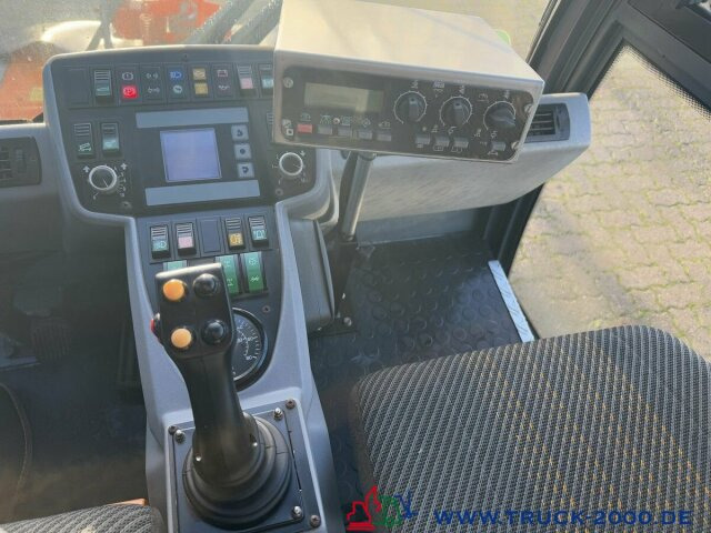 Multicar Tremo X56 Winterdienst Streuer + Besen NUR5569KM - Autočistilica: slika 4 Multicar Tremo X56 Winterdienst Streuer + Besen NUR5569KM - Autočistilica: slika 4
