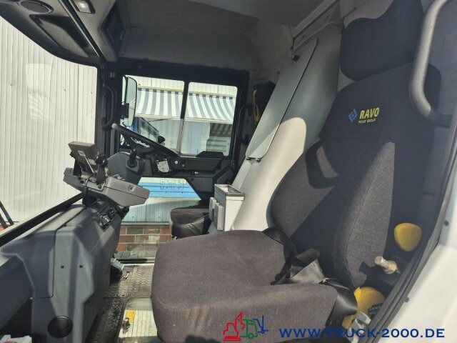 Ravo 540 3 Besen Sweeper 62 km/h Autobahn fähig - Autočistilica: slika 5 Ravo 540 3 Besen Sweeper 62 km/h Autobahn fähig - Autočistilica: slika 5