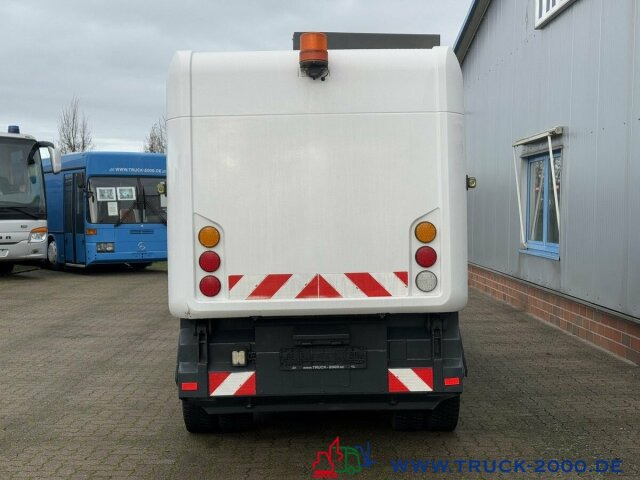 Ravo 540 3 Besensystem Sweeper + Sprühen 50 Km/h - Autočistilica: slika 4 Ravo 540 3 Besensystem Sweeper + Sprühen 50 Km/h - Autočistilica: slika 4