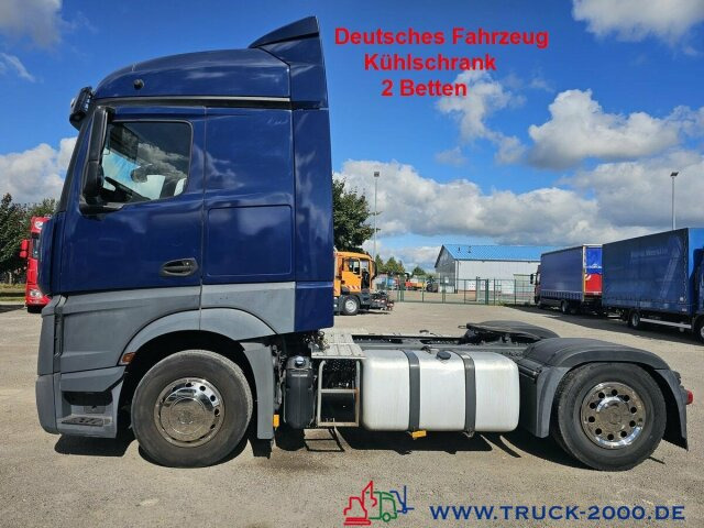 Mercedes-Benz Actros 1843 4x2 Mega Space 2 Betten Kühlschrank - Tegljač: slika 1 Mercedes-Benz Actros 1843 4x2 Mega Space 2 Betten Kühlschrank - Tegljač: slika 1