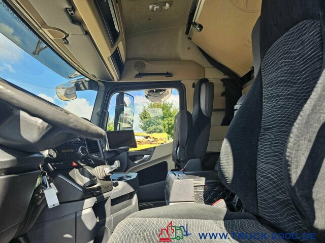 Mercedes-Benz Actros 1843 4x2 Mega Space 2 Betten Kühlschrank - Tegljač: slika 5 Mercedes-Benz Actros 1843 4x2 Mega Space 2 Betten Kühlschrank - Tegljač: slika 5