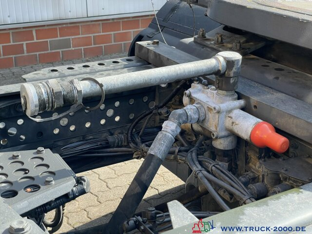 Mercedes-Benz Arocs 1846 4x4 (HAD) Kipphydraulik Euro 6 1.Hand - Tegljač: slika 2 Mercedes-Benz Arocs 1846 4x4 (HAD) Kipphydraulik Euro 6 1.Hand - Tegljač: slika 2