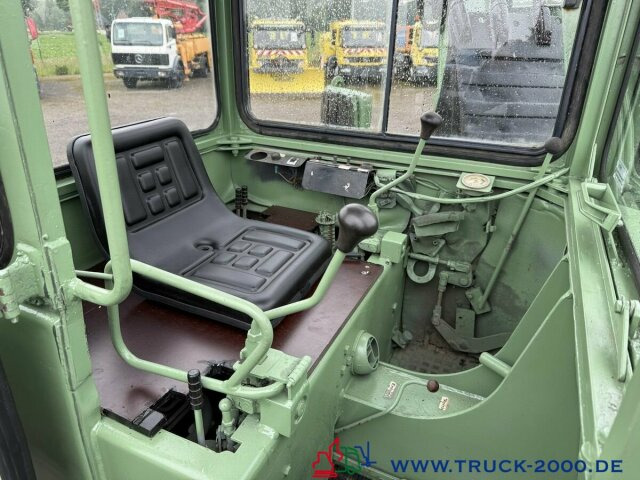 Unimog U427/10 Schaeff Mobilbagger AT 16 NUR 175 TKM - Bager točkaš: slika 4 Unimog U427/10 Schaeff Mobilbagger AT 16 NUR 175 TKM - Bager točkaš: slika 4