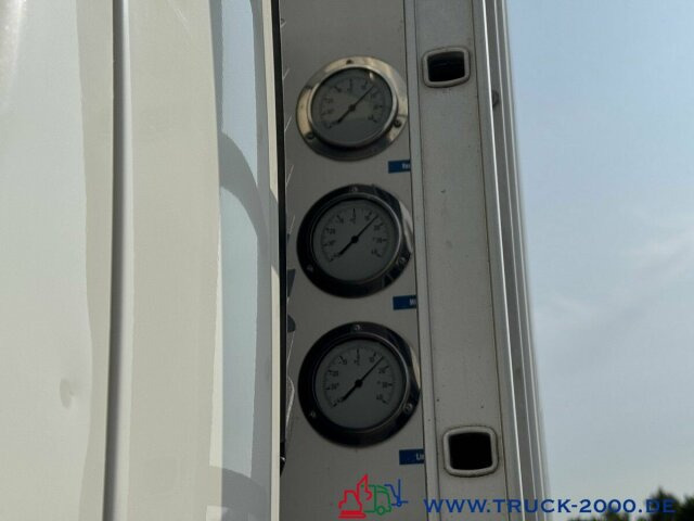 Volvo FE 18 280 3 Zonen Frisch- + Tiefkühler Carrier - Hladnjača: slika 4 Volvo FE 18 280 3 Zonen Frisch- + Tiefkühler Carrier - Hladnjača: slika 4