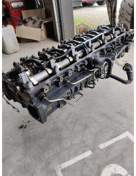 MAN D2676LF53 - Cilindar blok: slika 1 MAN D2676LF53 - Cilindar blok: slika 1