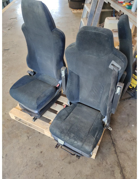 MAN Stoel Zetel MAN TGA / TGS/ TGL / TGX - Sedište za Kamion: slika 1 MAN Stoel Zetel MAN TGA / TGS/ TGL / TGX - Sedište za Kamion: slika 1
