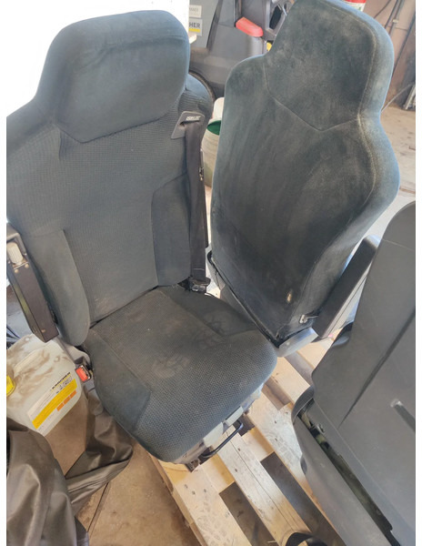 MAN Stoel Zetel MAN TGA / TGS/ TGL / TGX - Sedište za Kamion: slika 2 MAN Stoel Zetel MAN TGA / TGS/ TGL / TGX - Sedište za Kamion: slika 2