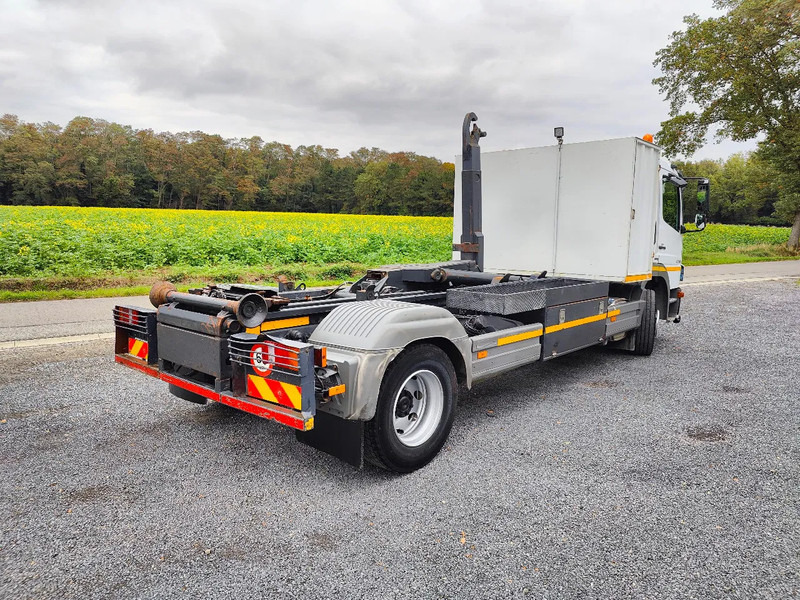 Mercedes-Benz Atego 1218 Containersystem / Hooklift Hyvalift - Kamion sa hidrauličnom kukom: slika 3 Mercedes-Benz Atego 1218 Containersystem / Hooklift Hyvalift - Kamion sa hidrauličnom kukom: slika 3