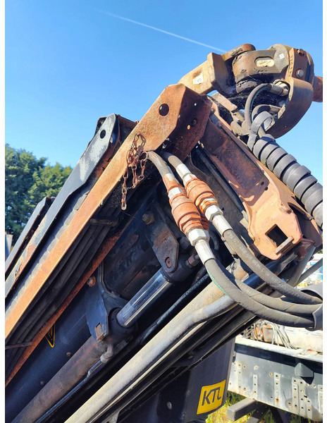 Palfinger Year 2005 PK20002 remote 4x hydraulic - Platforma: slika 4 Palfinger Year 2005 PK20002 remote 4x hydraulic - Platforma: slika 4