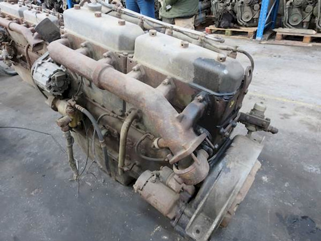 DAF 825 (DH825) - Motor: slika 1 DAF 825 (DH825) - Motor: slika 1