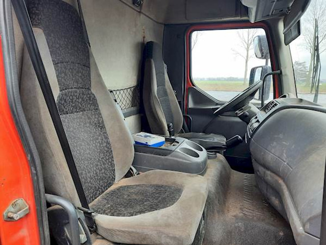 DAF LF45.220 - Kamion sa tovarnim sandukom: slika 5 DAF LF45.220 - Kamion sa tovarnim sandukom: slika 5