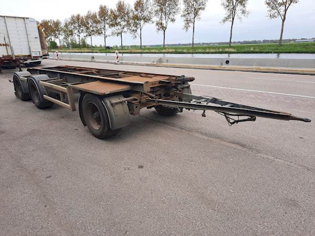 Floor FLA-3-101 - Poluprikolica za prevoz kontejnera/ Poluprikolica sa promenjivim sandukom: slika 2 Floor FLA-3-101 - Poluprikolica za prevoz kontejnera/ Poluprikolica sa promenjivim sandukom: slika 2