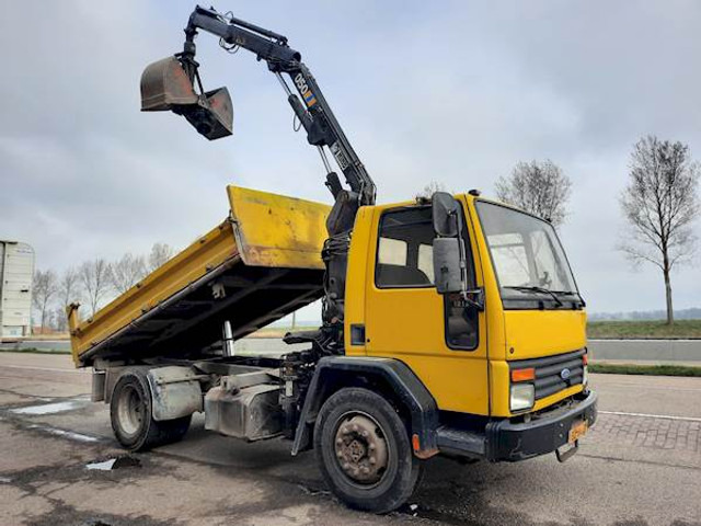 Ford CARGO 1213 - Istovarivač: slika 5 Ford CARGO 1213 - Istovarivač: slika 5