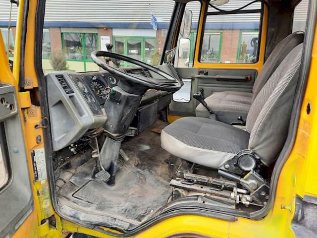 Ford CARGO 1213 - Istovarivač: slika 4 Ford CARGO 1213 - Istovarivač: slika 4