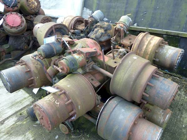 Iveco - MAGIRUS ONBEKEND - Zadnja osovina za Kamion: slika 1 Iveco - MAGIRUS ONBEKEND - Zadnja osovina za Kamion: slika 1