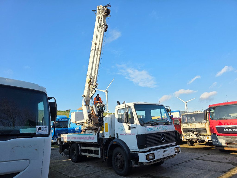 Mercedes-Benz 1722K - Kamion sa dizalicom: slika 3 Mercedes-Benz 1722K - Kamion sa dizalicom: slika 3