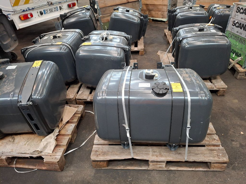 Mercedes-Benz 290L - Rezervoar za gorivo: slika 5 Mercedes-Benz 290L - Rezervoar za gorivo: slika 5